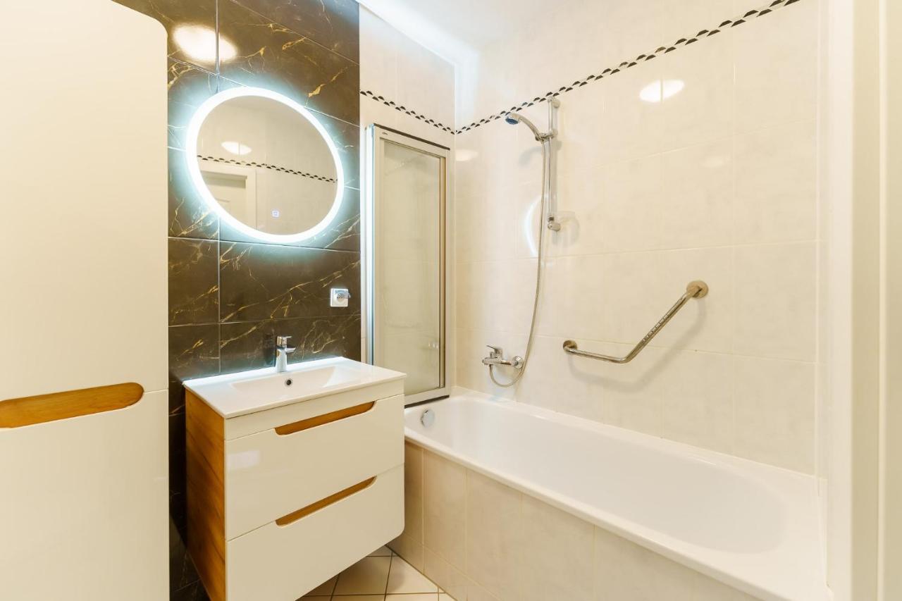 Apartament Klonowa Kołobrzeg Buitenkant foto